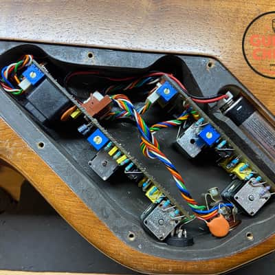 1992 Wal Mk2 5-String Fretless Bass – Walnut Facings, Ebony Board image 9