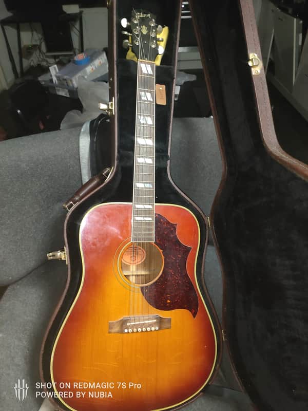 Gibson Historic Collection "Early 60's Hummingbird" (1998) – Ren Ferguson Era / Golden Wood Masterpiece