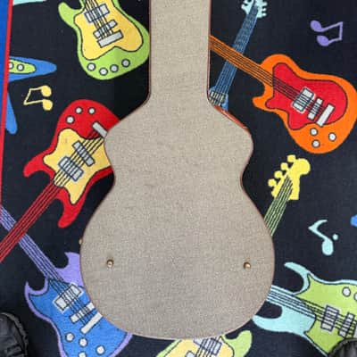 Guild GAD-JF30 Acoustic Guitar with Matching Hardshell Case image 17