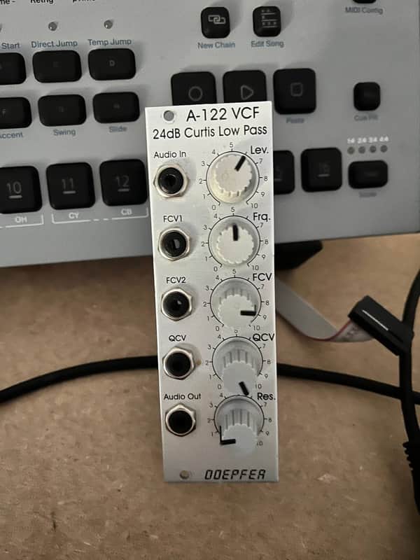 Doepfer A-122 VCF 24db Low Pass II 2010s - Silver image 1