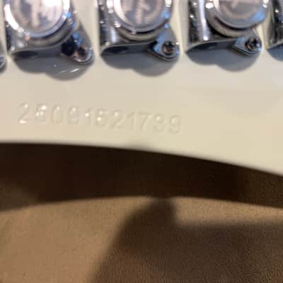 Epiphone Explorer '80s EMG 81/60 Inspired By Gibson Custom 2025