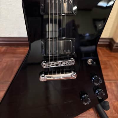 Gibson '80s Explorer 2023 - Present - Ebony With EMG James Hetfield Signature image 2