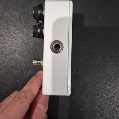 Xotic RC Booster 2002 - 2016 - White image 2