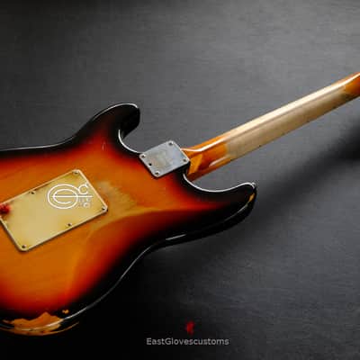 Fender Stratocaster Floyd Rose Classic HSS Sunburst Made in USA Aged Relic (VERY RARE) image 11