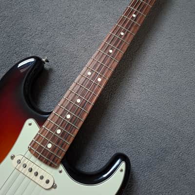 Fender American Professional Stratocaster 2017 image 3
