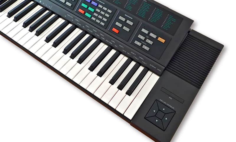 ヤマハ DSR-2000 シンセサイザー Yamaha DSR-2000 61-Key MIDI Digital FM + PCM Drums Keyboard