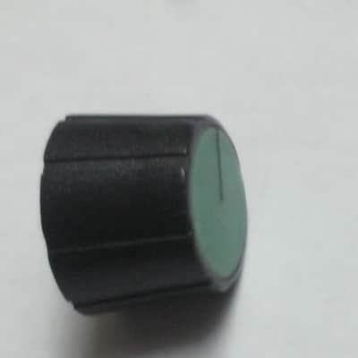 ONE lightly used genuine DOD Green & Black knob for 545-A Wah Filter or 565 Stereo Chorus (Performer Series) NO pedal - NO other items, 1980s, hard plastic, Green TOP, Black SIDES, Black Top EDGE, Black Position LINE image 17