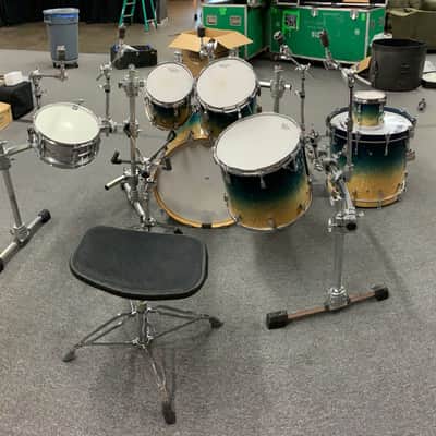 David Garibaldi’s Tower of Power 2009 Yamaha Phoenix 8 Piece Drum Set. Signed, Extras, Authenticated. image 6