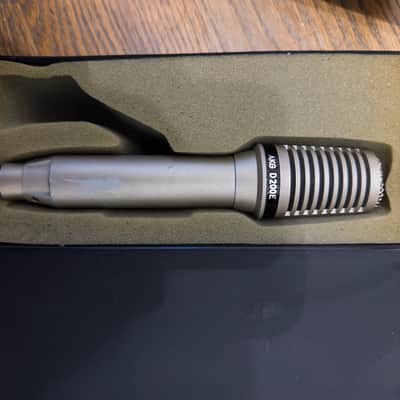AKG D200E Pair Cardioid Dynamic MIcrophone 1970s - Nickel image 3
