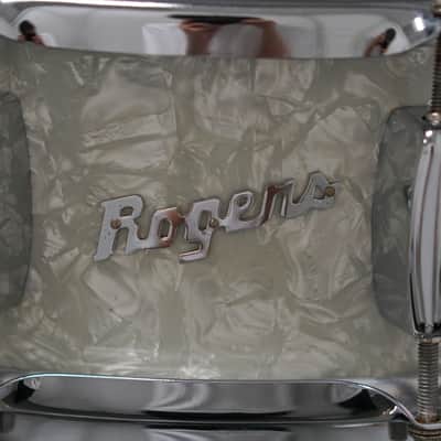 Rogers 5x14" Dynasonic Wood Snare Drum - 1960s White Marine Pearl image 2
