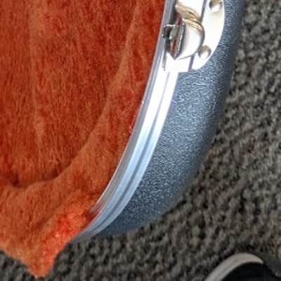 Gretsch Deluxe Molded Hardshell Guitar Case for 16" Hollow Body Guitars image 4