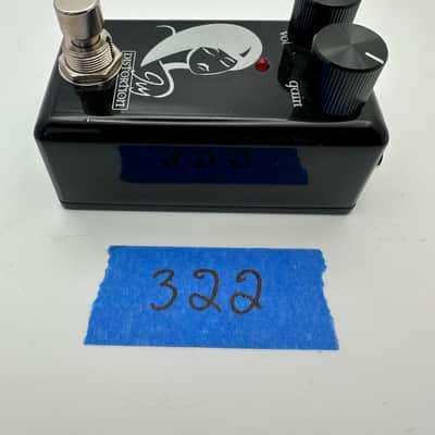 Red Witch Seven Sisters Ivy Distortion 2010s - Black x305 image 3