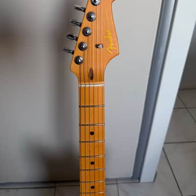 Fender American Ultra II Stratocaster with Maple Fretboard 2024 - Present - Solar Flare image 7