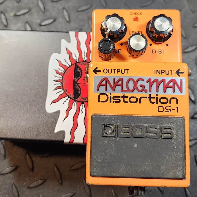 Boss DS-1 Distortion Modded Analogman Pro/Midrange Knob Mod Taiwan