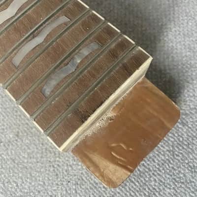 Mahogany Guitar Neck with Rosewood Fingerboard, 22 Frets, 628mm Scale image 4