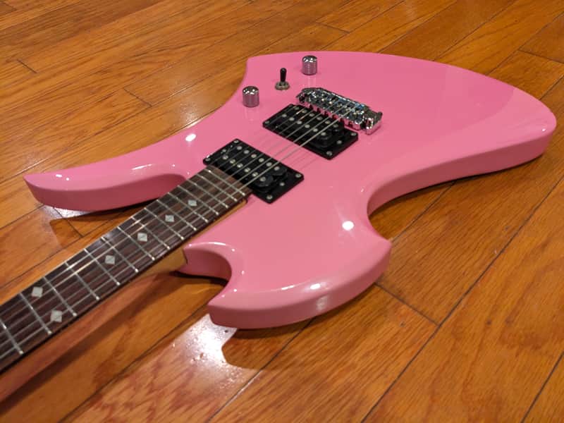 B.C. Rich Mockingbird 2000's - Pink | Reverb