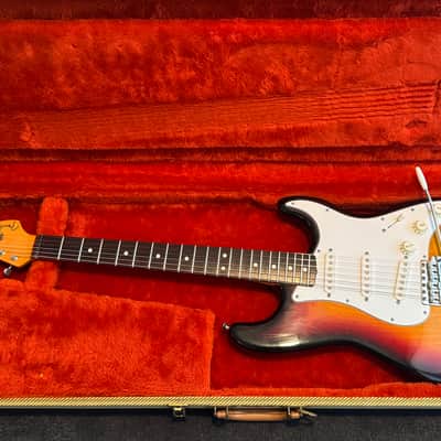Fender American Vintage '62 Stratocaster 1986 - 3-Color Sunburst image 16