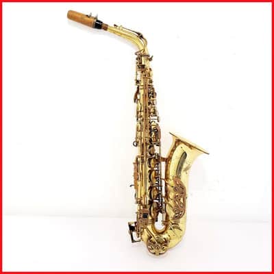 Vito Alto Saxophone with case and accessories, Good condition with significant wear image 9