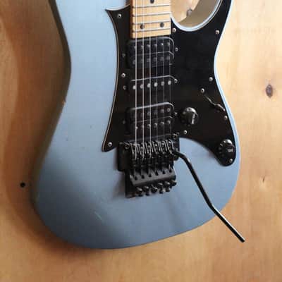 1987 Ibanez RG 550 Guitar, Metallic Blue + hard case image 2