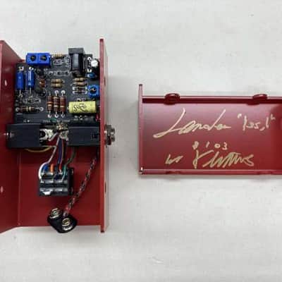 VIRTUES Lander Cult Limited ISS1 Fuzz Guitar Effects Pedal image 7