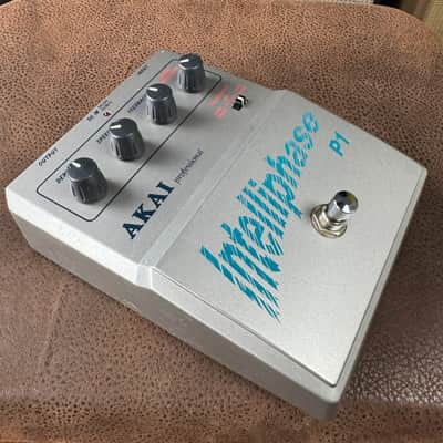 Akai Intelliphase P1 Analog Guitar/Bass Phaser image 3