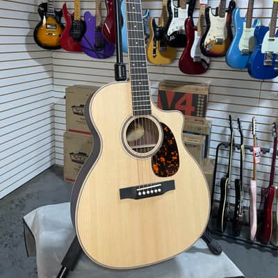 Larrivee VM-40 Acoustic Guitar - Natural w/OHSC & PLEK*D #055 image 4