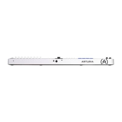 Arturia KeyLab Essential 61 - Universal MIDI Controller - 61 Key - White image 2