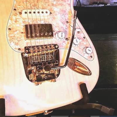 Stetsbar Tremolo Pro II Gold Fits Fender Strat and other Stratocaster guitars with existing Tremolos image 1