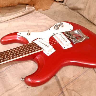 Mosrite Model 88 1988 Sparkle Red image 17