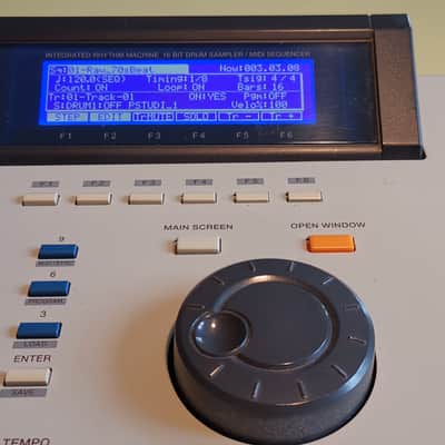 Akai MPC2000XL – 32 MB RAM – CF Drive Excellent Condition – Classic MPC Groove image 6