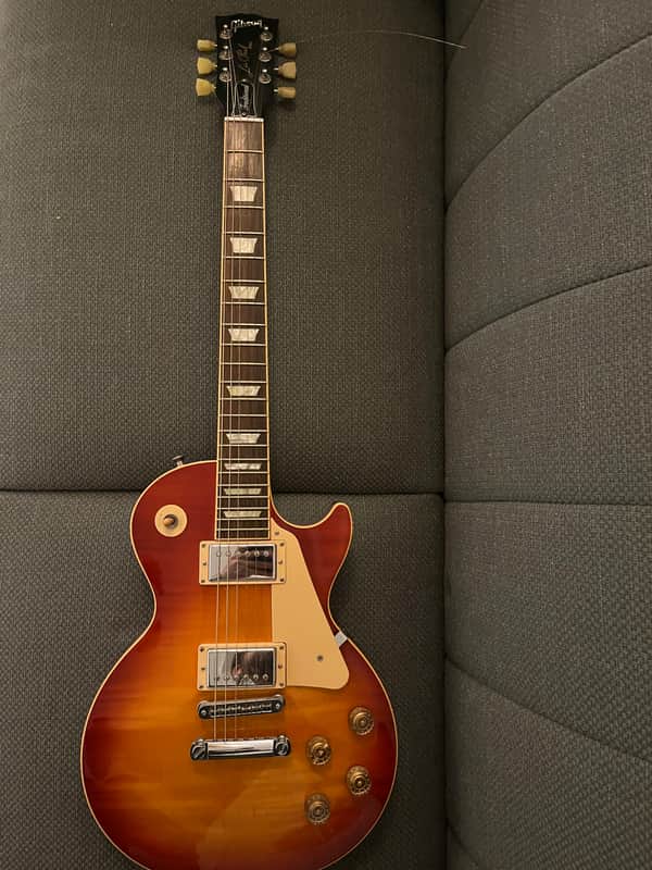 Gibson Les Paul Tradutional 2009 - Honey Burst image 1