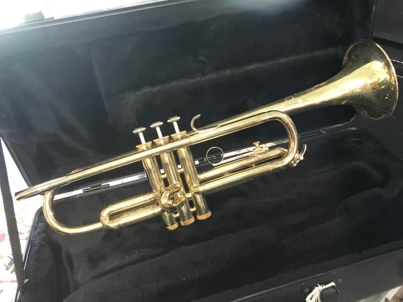 Bach 1530 American Made Student Model (Rental 32.50 per Month) image 1