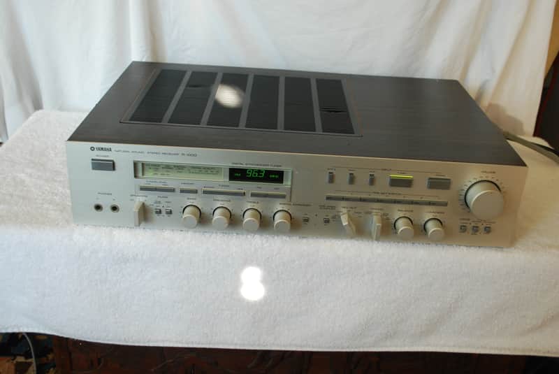Yamaha Natural Sound R-1000 AM/FM Stereo Receiver 1970s-present jan25 #5 image 1