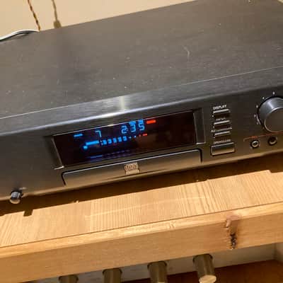 Philips CDR 870 Compact Disc Recorder image 2