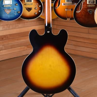 Epiphone Inspired by Gibson Custom 1962 ES-335 Reissue Vintage Burst image 15