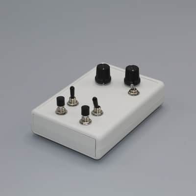 Circuit Bent Vizual Noize Enhancer Lofi Video Synth + DC Power