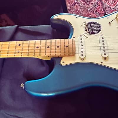 BORN IN THE USA ! Fender American Standard Stratocaster with Maple Fretboard 1998 - 2000 - Aqua Marine Metallic image 5