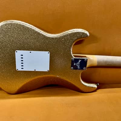 Fender 1964 Stratocaster Master Design Masterbuilt Greg Fessler 2006 - Gold Sparkle image 11