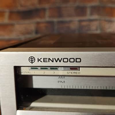 Vintage 1970s Kenwood KR-710 AM-FM Stereo Tuner Amplifier Silverface image 2