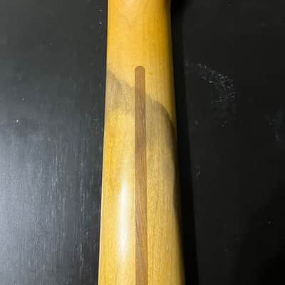 Warmoth Stratocaster replacement neck - Nitrocellulose Lacquer Relic Finish image 6