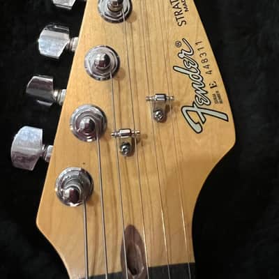 Vintage 1980’s Fender American standard Stratocaster Black Solid Body Electric Guitar 1984 image 13