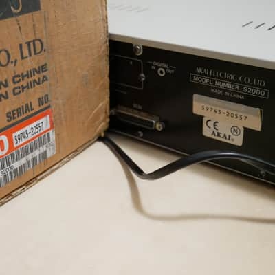 Akai • S2000 Sampler (1995) *Complete in Box* w/floppies image 7