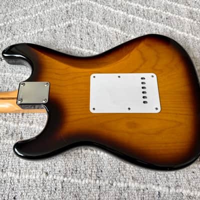 Fender American Original '50s Stratocaster 2021 - 2-Color Sunburst image 15