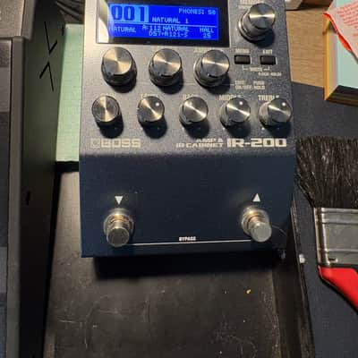 Boss IR-200 Amp and IR Cabinet 2021 - Present - Silver image 1