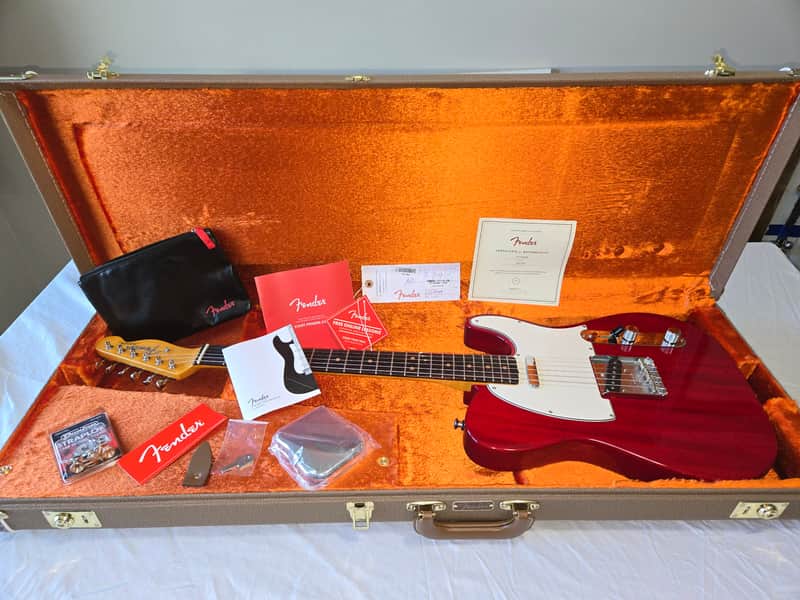 Fender American Vintage II '63 Telecaster 2022 - Present - Crimson Red Transparent