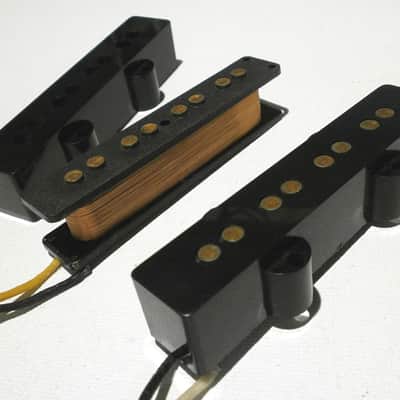 Jazz Bass Pickups A2 Aged Relic Hand Wound Alnico 2 Bridge Neck Fender by Q pickups image 3