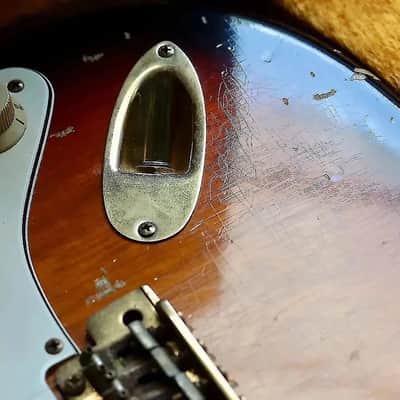 Fender Masterbuilt'60 Korina John Cruz Relic Sunburst 2010 image 5