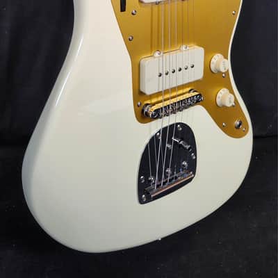 Mint Squier J Mascis Jazzmaster, Laurel Fingerboard, Vintage White 2025 image 4