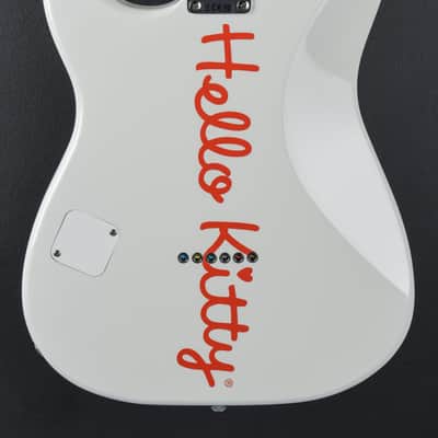Squier Hello Kitty Stratocaster - White image 5