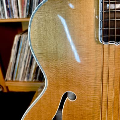 1997 Custom Shop Gibson L5-cn • Natural • Archtop • Flamed Back & Sides image 8